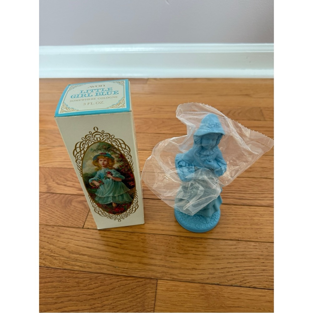 Avon Vintage Little Girl Blue Somewhere Cologne - New In Box
